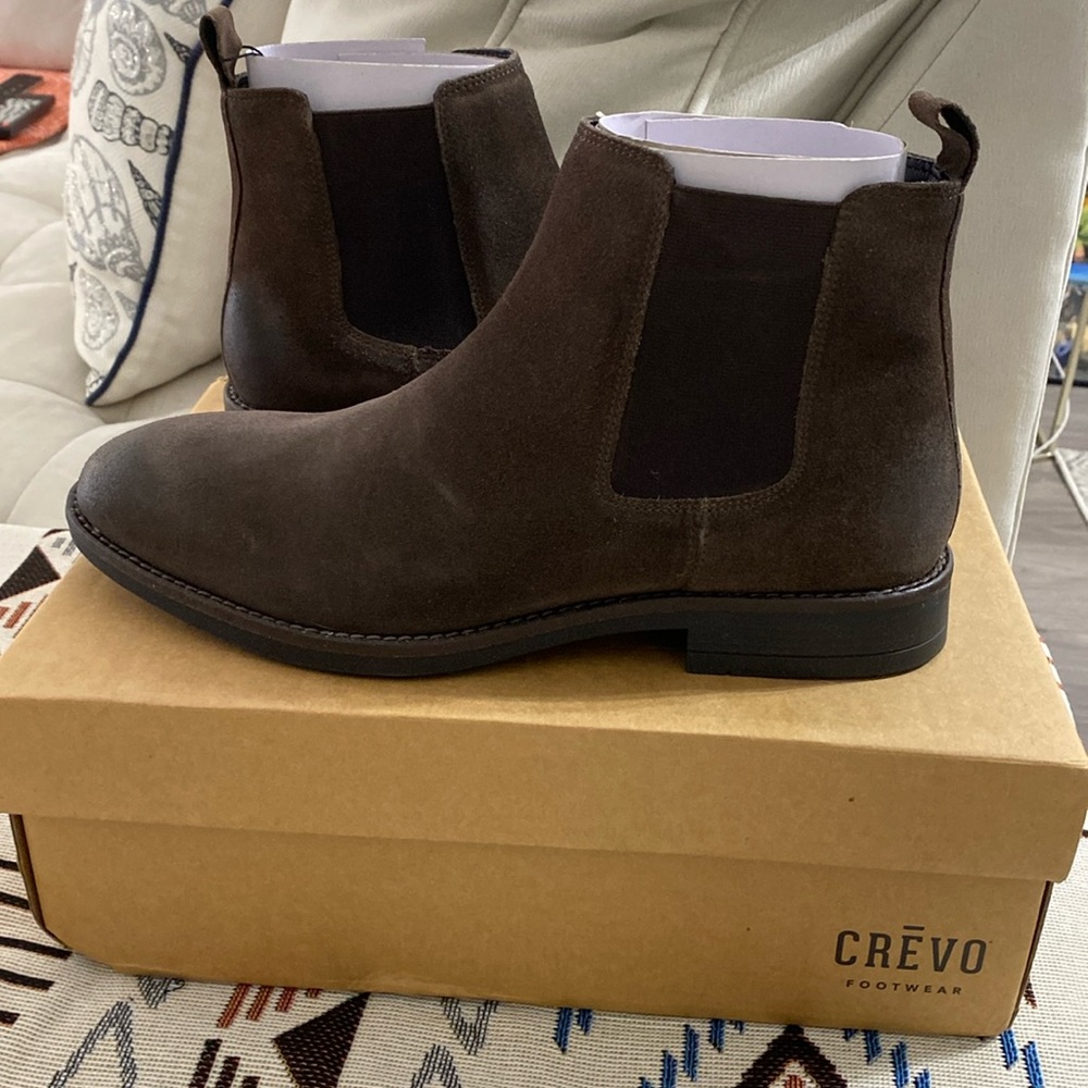 New Men’s Crevo Wendall Dark Brown Chelsea Boot Size 11
